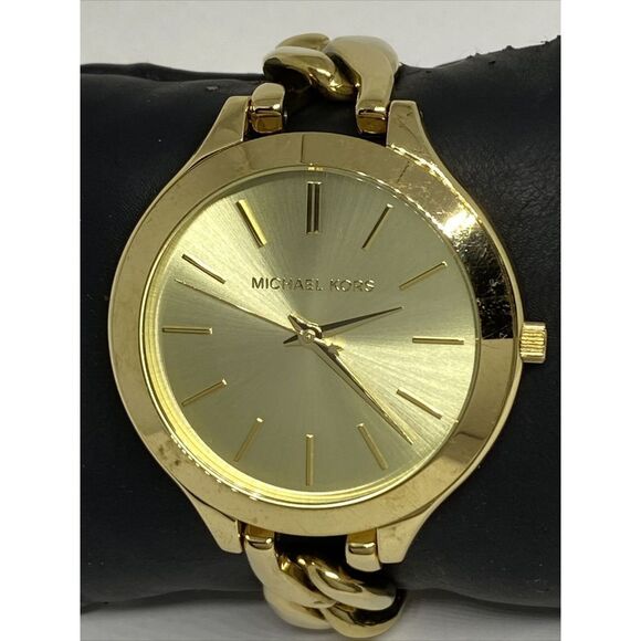 Michael Kors Runway MK3222 Womens Stainless Steel Analog Dial Quartz Watch EY115 - Picture 2 of 8